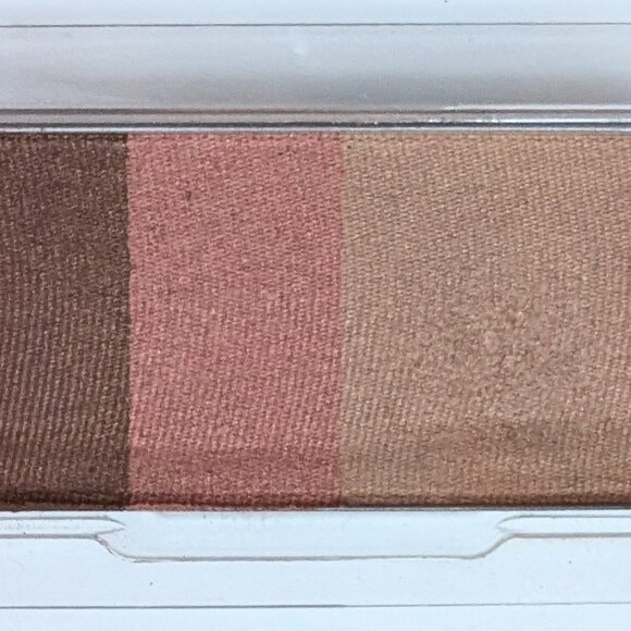 Aveda triple eye shadow (copper haze) - Picture 2 of 3